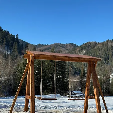 Tysha Татаров