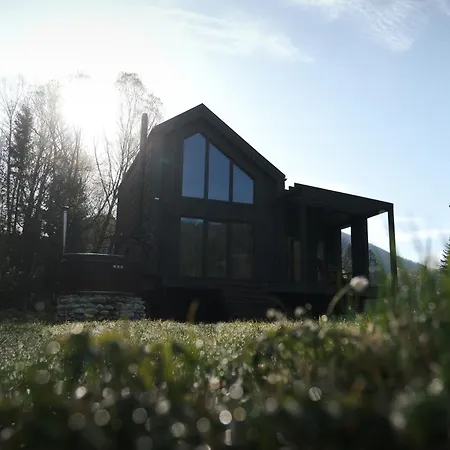 Tysha Татаров